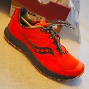 Womens Saucony peregrine 12 trail running shoes